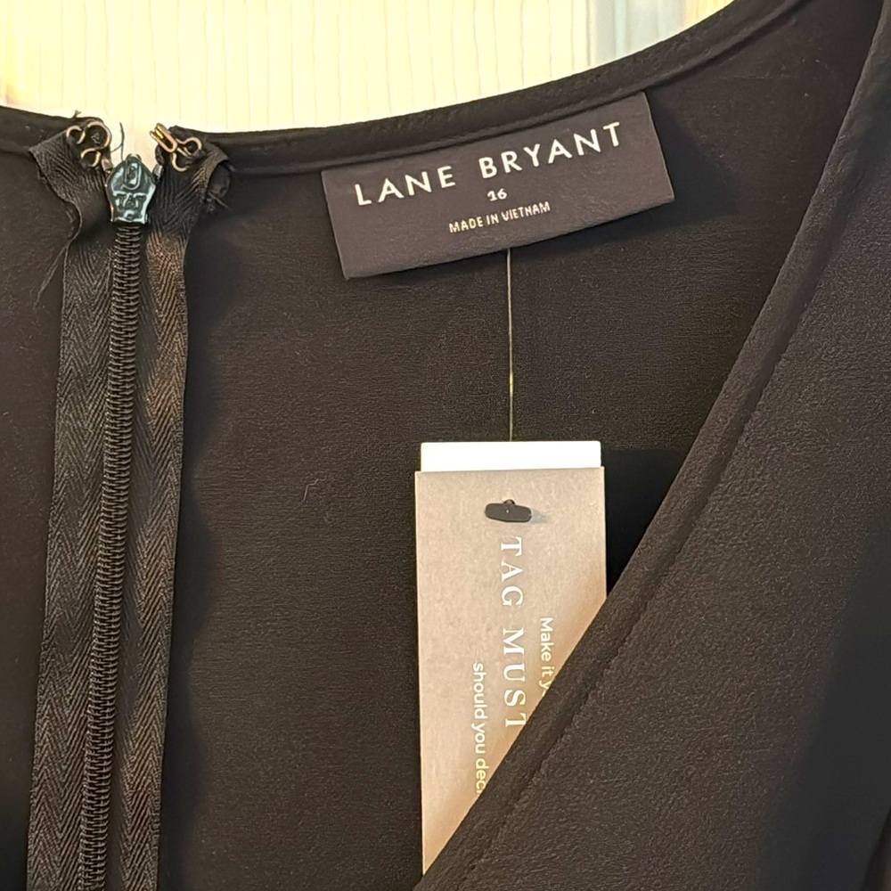 Lane Bryant V-Neck Flutter Short Sleeve Zip Up Tie Around the Waist Black Skirt - Picture 5 of 10